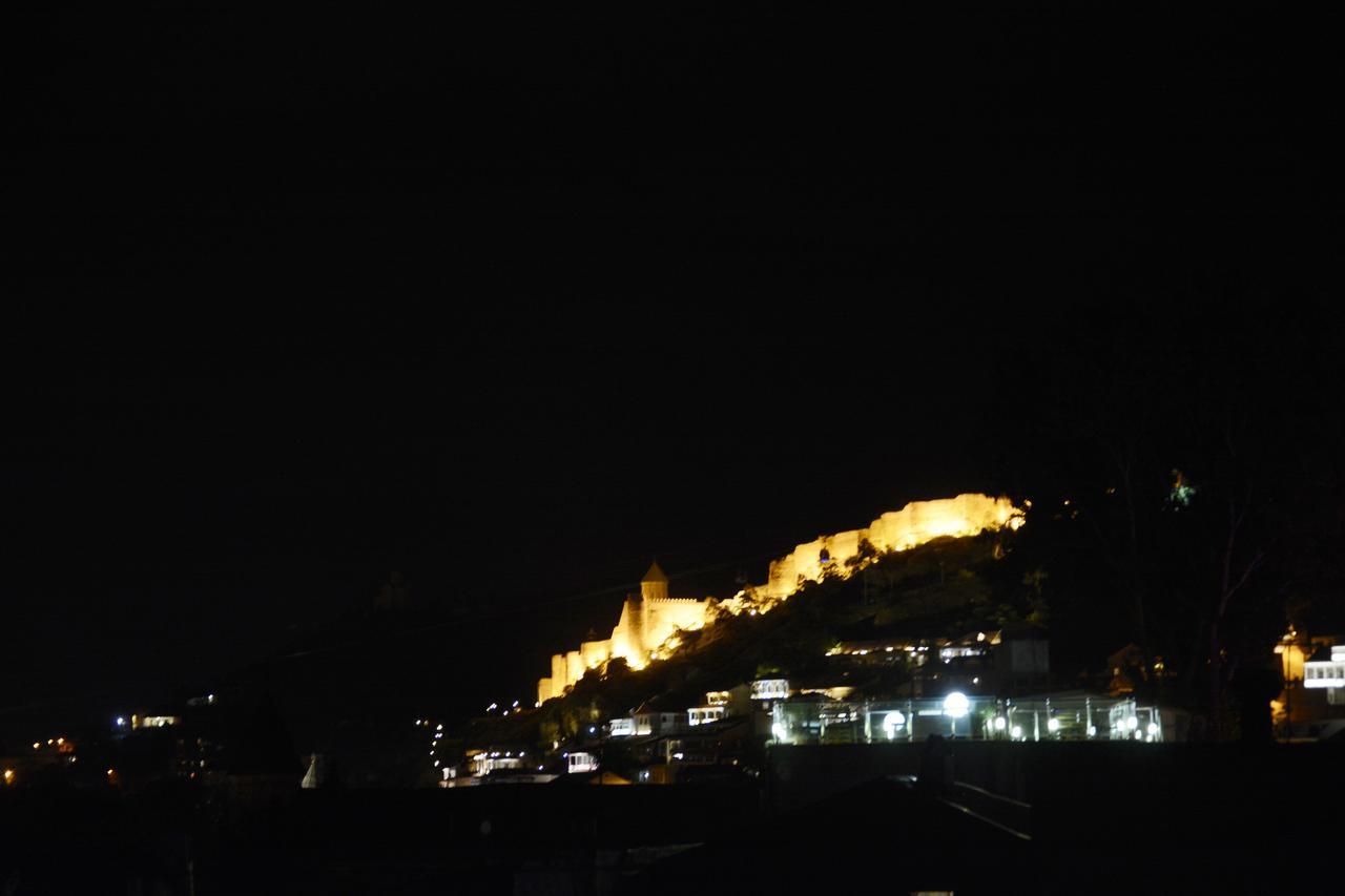 Hotel Ata Tbilisi Exteriör bild